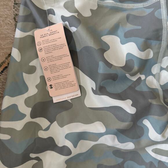 Spiritual Gangster Intent High Waist Intent Leggings in Camo Print large NWTs - Picture 4 of 11